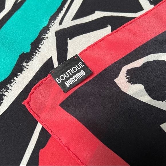 Moschino Silk Scarf​​ - Picture 4 of 10